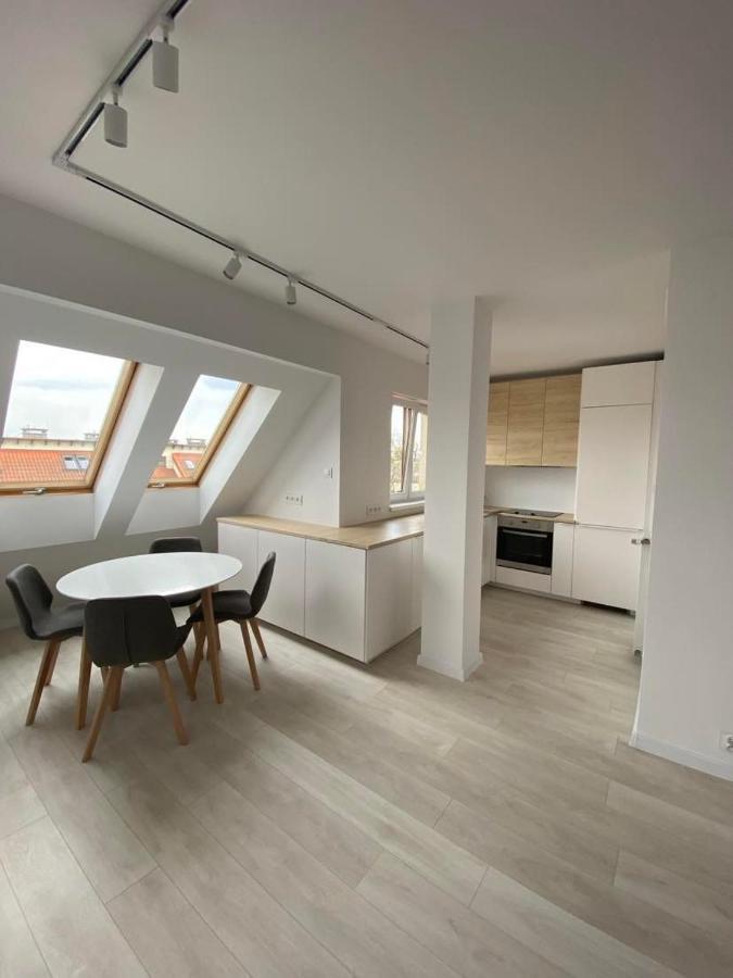 3 Pokojowy Nowoczesny Apartament Z Widokiem Na Jeziorak Apartment Ilawa Luaran gambar